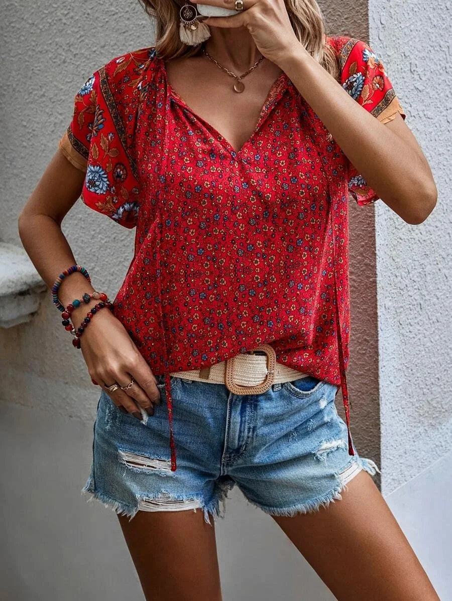 Blusa Feminina de Viscose com Mangas Borboleta e Estampa Floral - Tereza