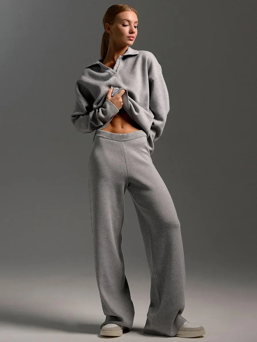 Conjunto Feminino com Suéter Gola Polo e Calça Flare com Elástico na Cintura - Isis